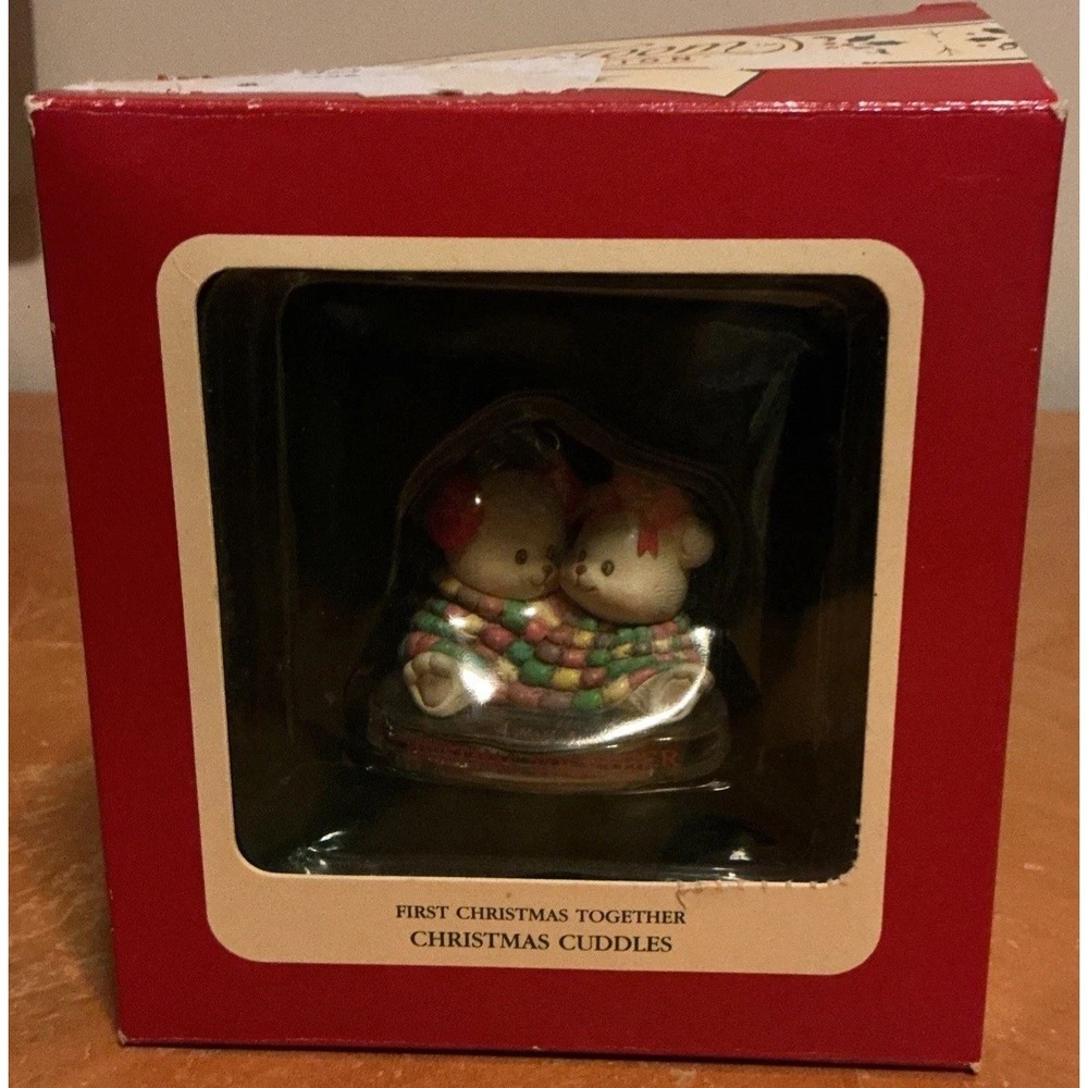 Vintage‎ Carlton Cards Heirloom Collection 1st Christmas Together Xmas Cuddles